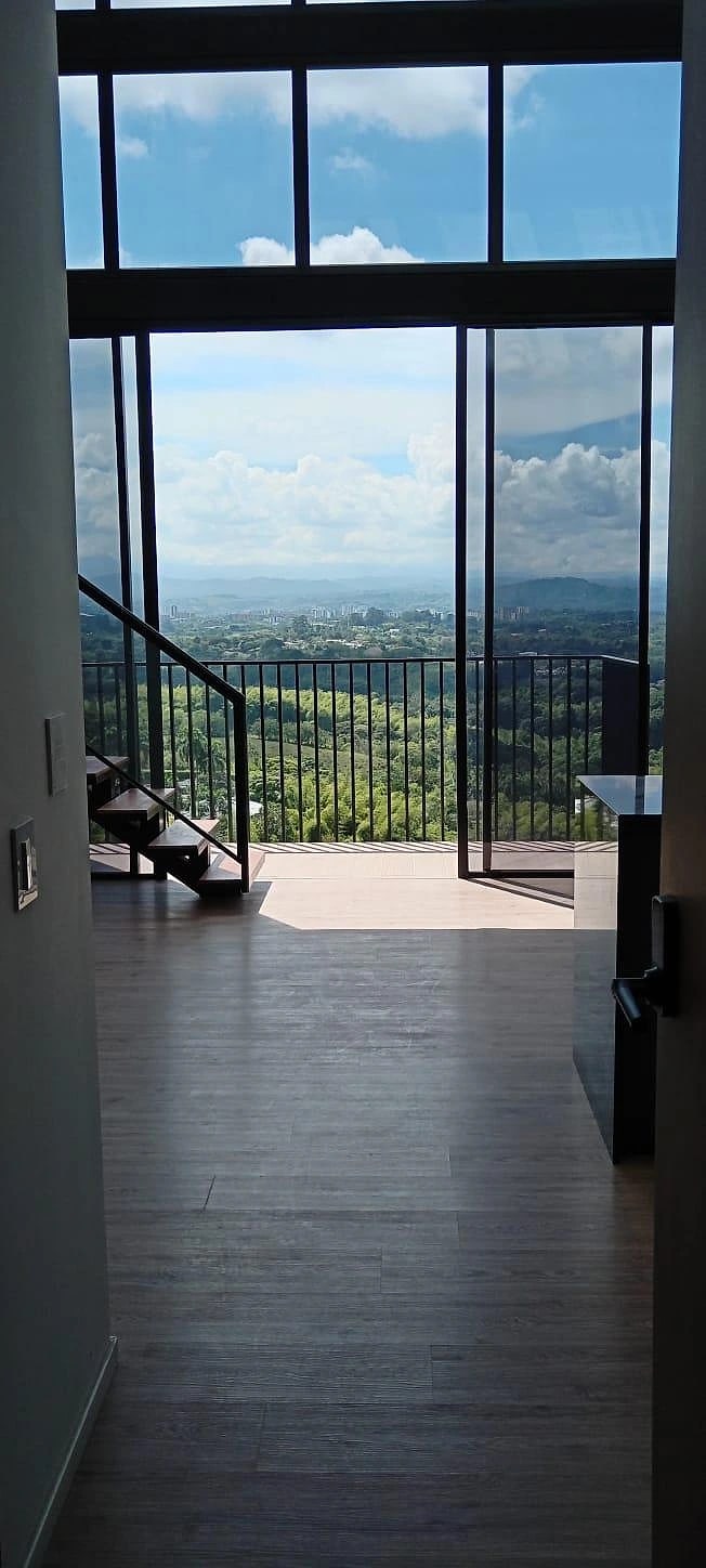 apartamento · Piso 13 — foto 1 de 10